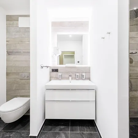 Ankerplatz - 5 Sterne Mit Blick Auf Ostsee Lägenhet